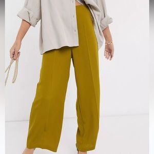 ASOS Design Petite Wide Leg Pant
